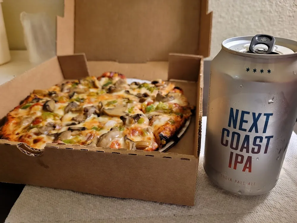Mackie's Special Pizza